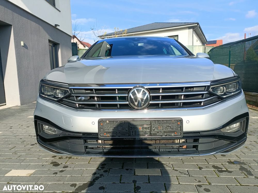 Volkswagen Passat Variant 2.0 TDI 4Mot DSG Highline - 31