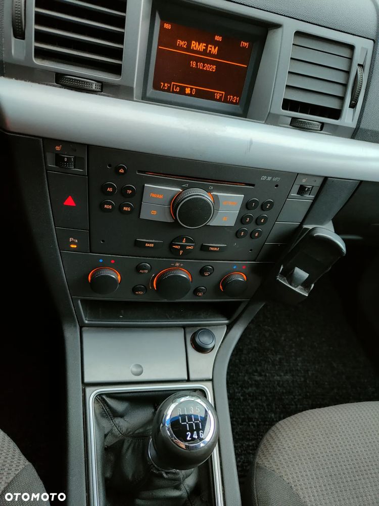 Opel Vectra 1.9 CDTI - 14