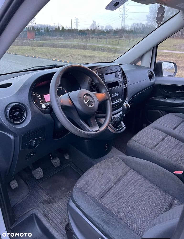 Mercedes-Benz Vito - 11