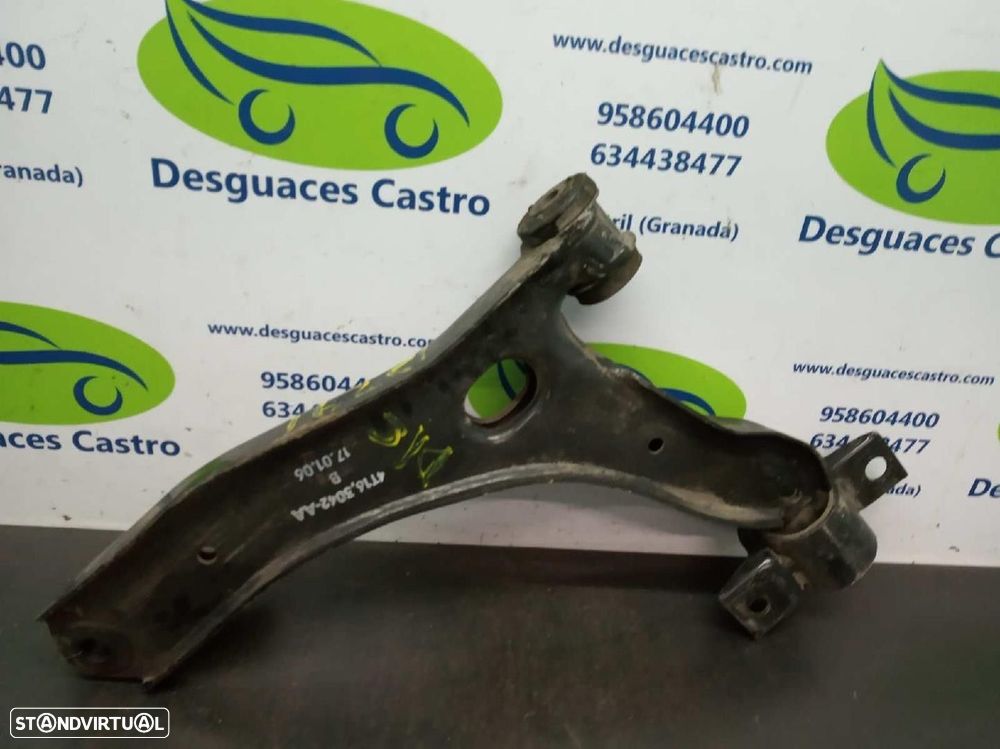 BRAÇO SUSPENSÃO INFERIOR FRONTAL ESQUERDO FORD TRANSIT CONNECT 2006 - - 4