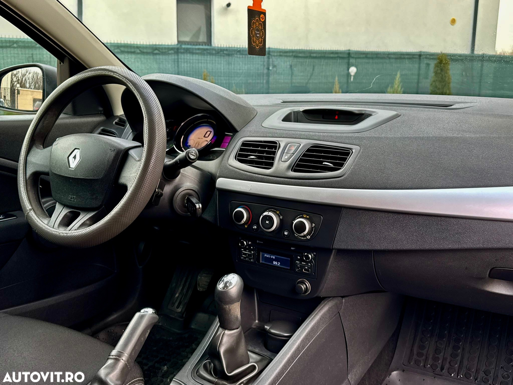 Renault Fluence 1.5dCi Expression - 13