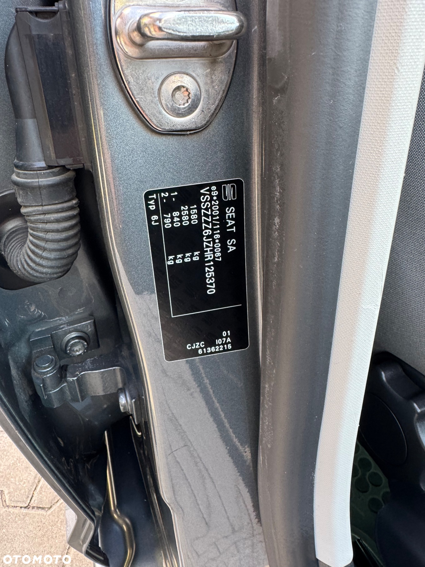 Seat Ibiza 1.2 TSI CONNECT - 24