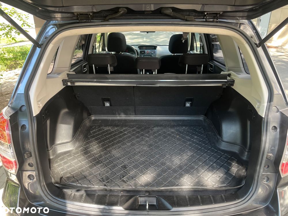 Subaru Forester 2.0i Exclusive Lineartronic - 13