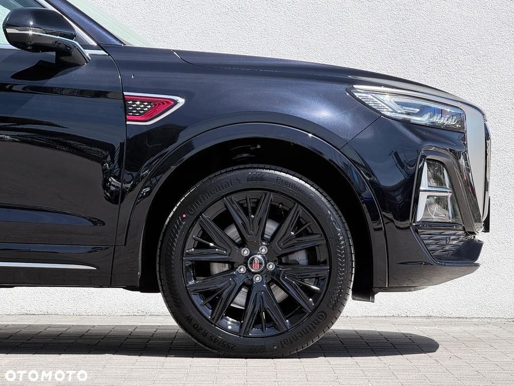 Hongqi HS5 - 13