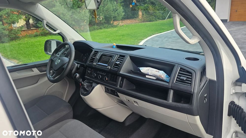Volkswagen Transporter - 10