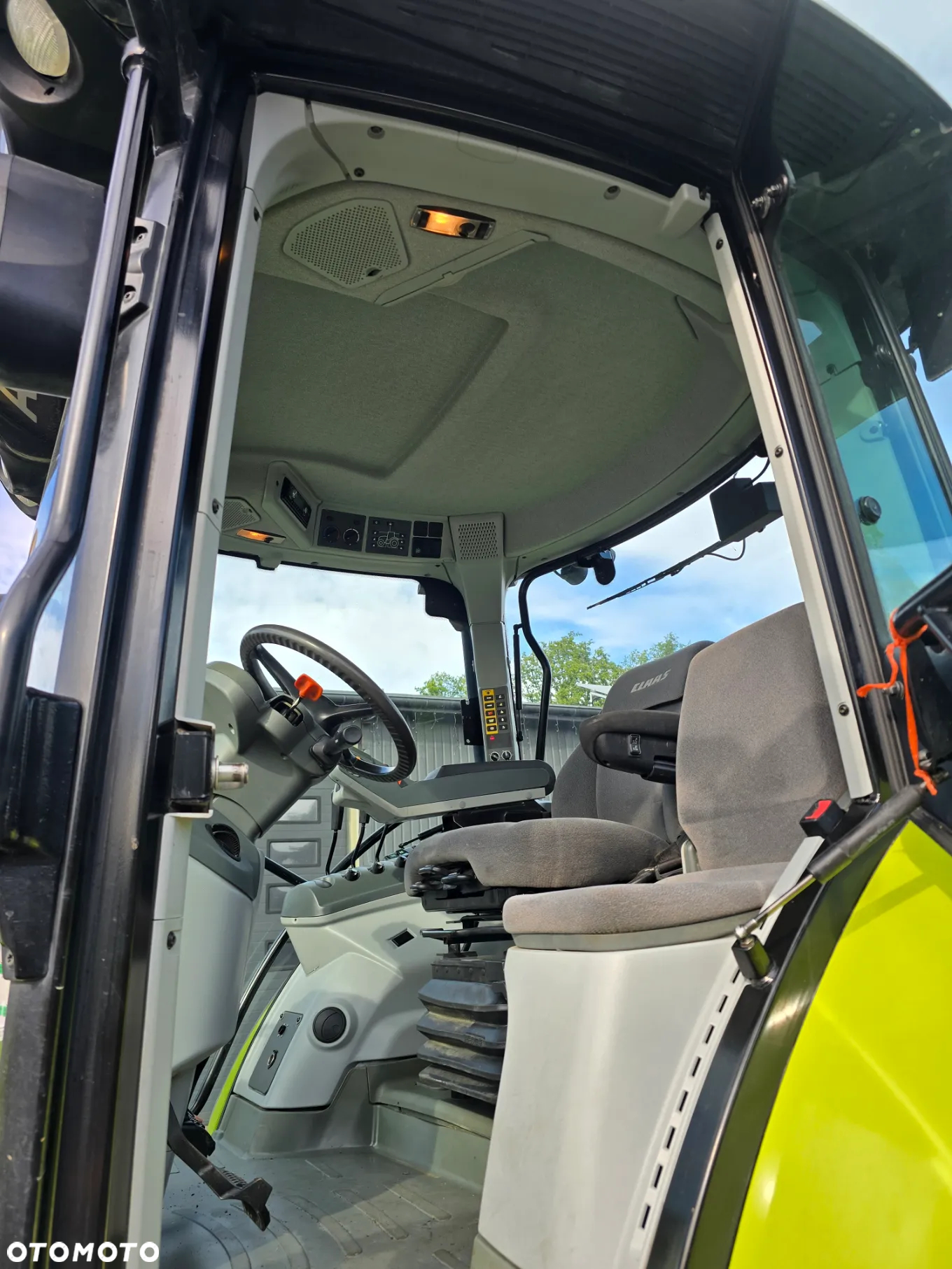 Claas Arion 430 - 14