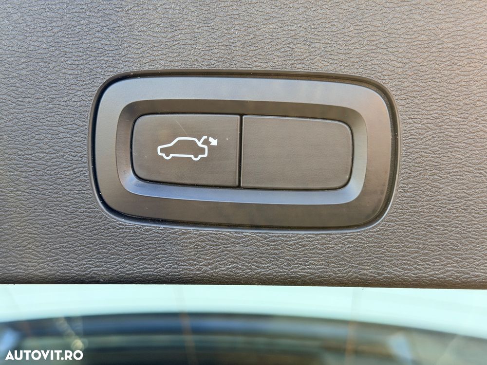 Volvo V60 D3 Geartronic Momentum - 22