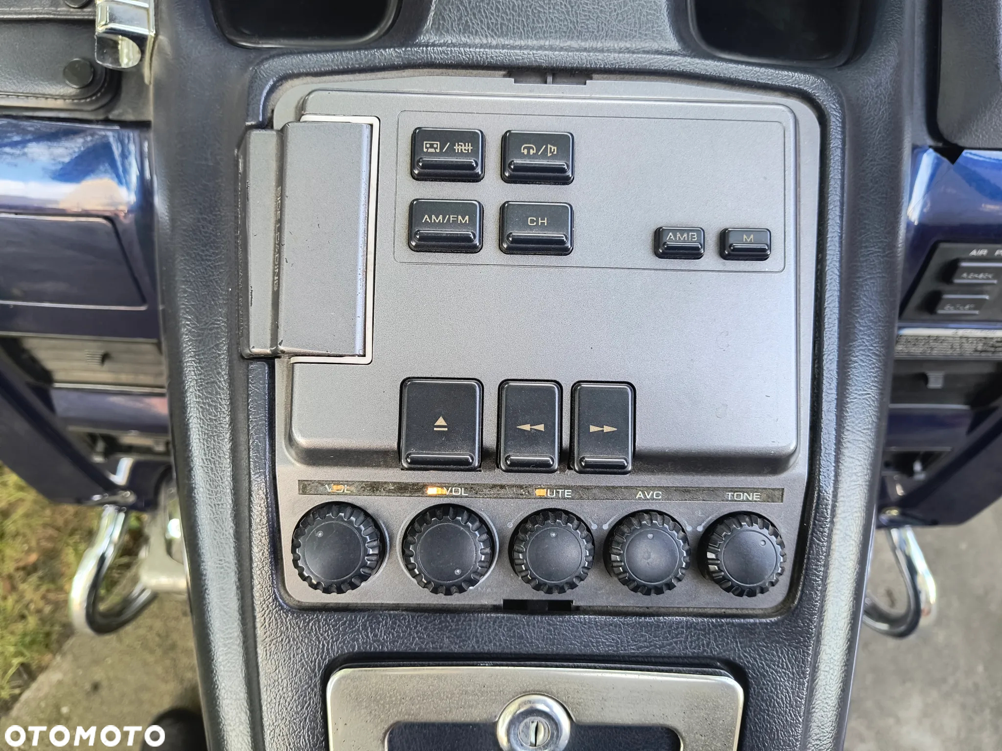 Honda GL - 9