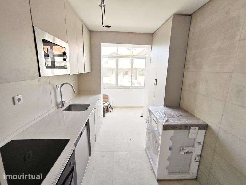T2 remodelado com varandas - Grande imagem: 3/12