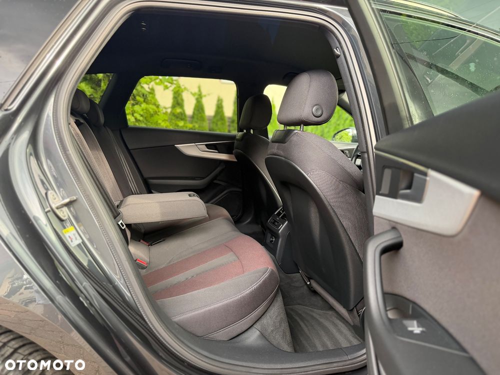 Audi A4 Avant 2.0 TDI DPF S line Sportpaket - 29