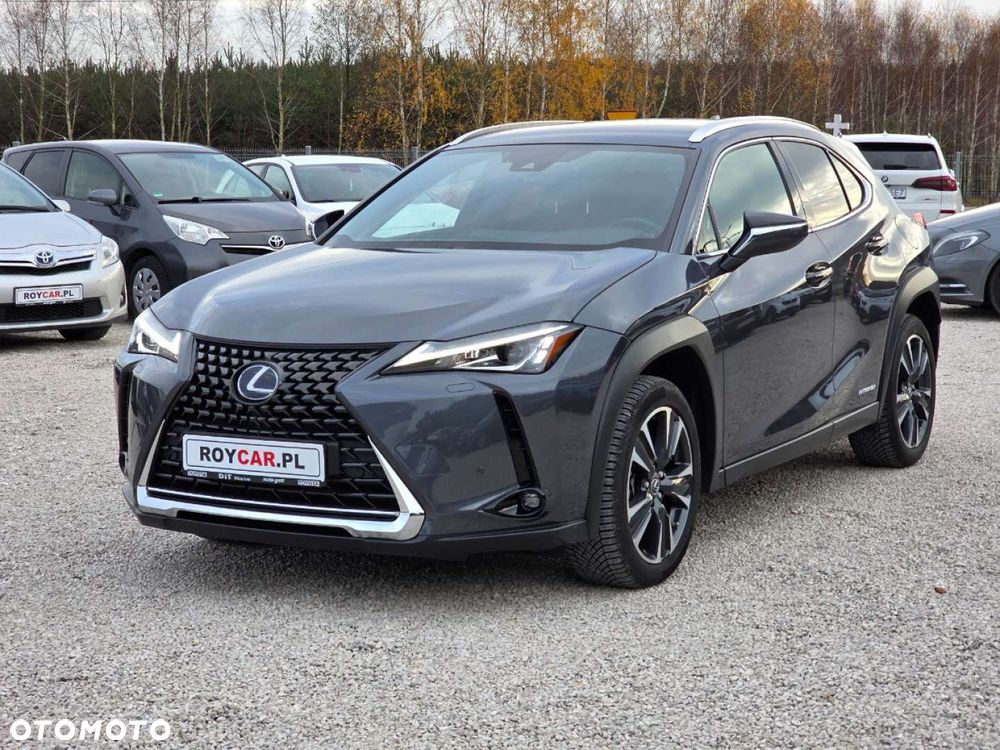 Lexus UX - 3