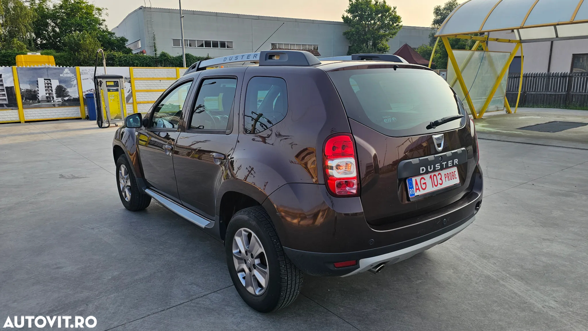 Dacia Duster 1.5 dCi 4x2 Laureate - 10