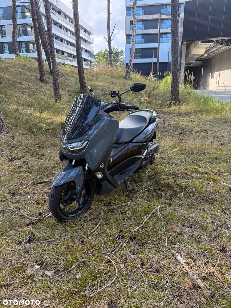 Yamaha NMAX - 4