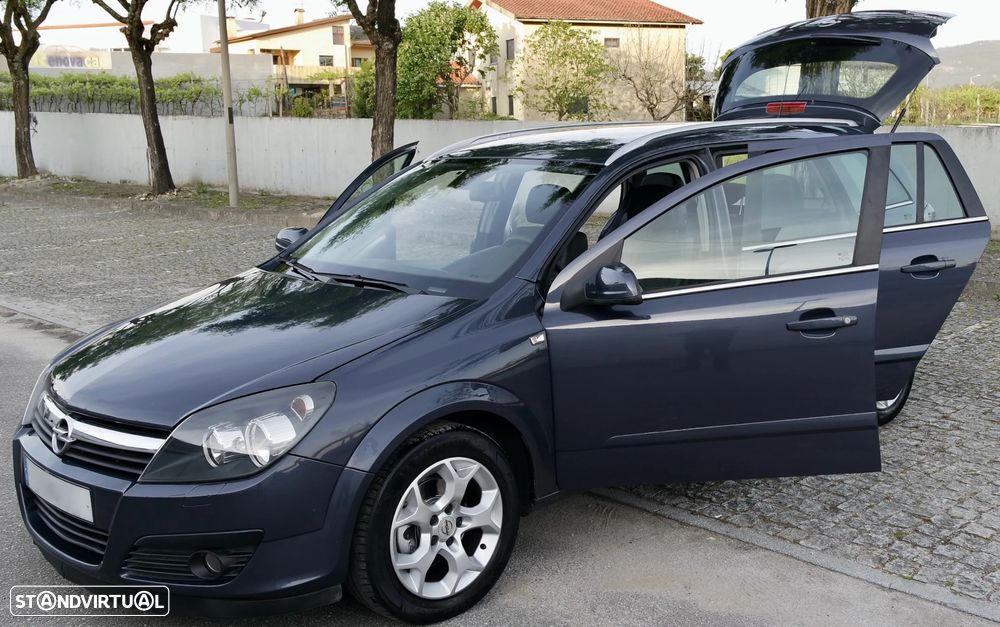 Opel Astra Caravan 1.7 CDTi Cosmo M6 - 52