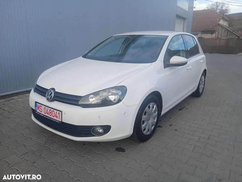 Volkswagen Golf 1.6 Team - 1