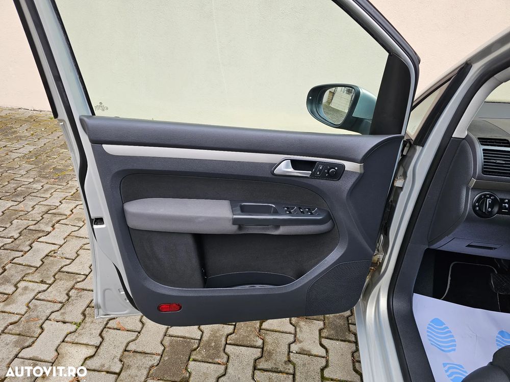 Volkswagen Touran 1.4 TSI DSG Freestyle - 21