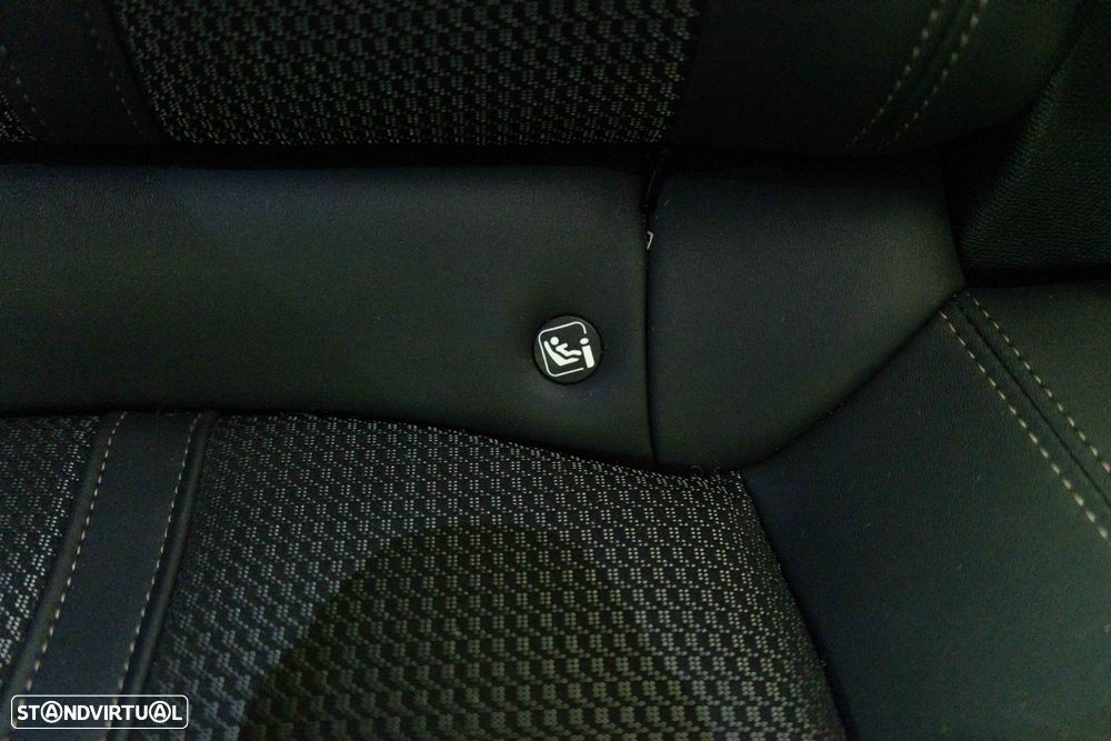 Peugeot 508 SW 1.6 Hybrid GT e-EAT8 - 11