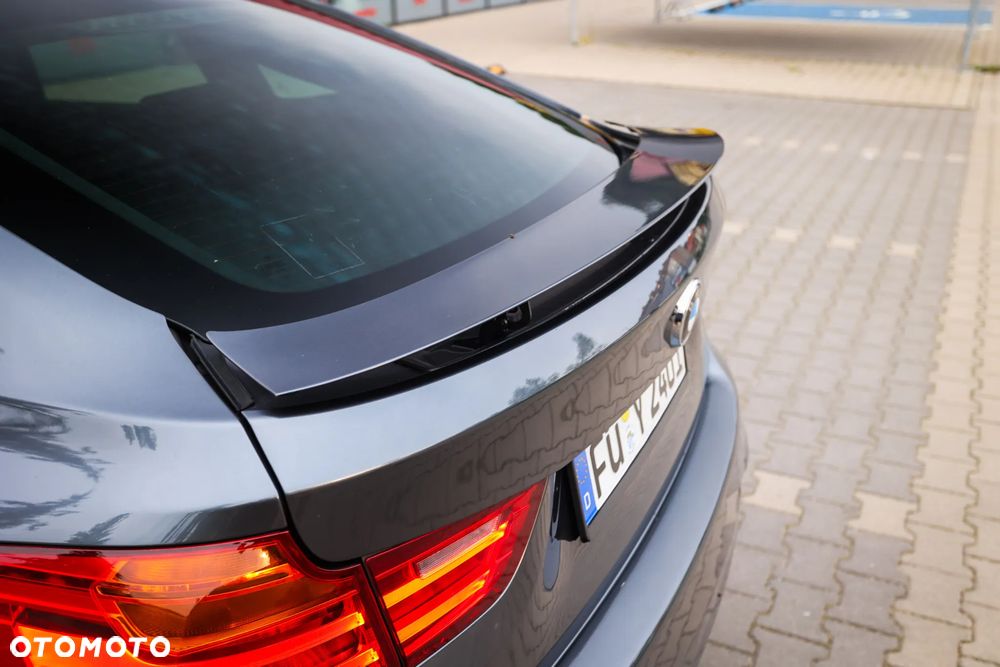 BMW 3GT 320d M Sport - 18