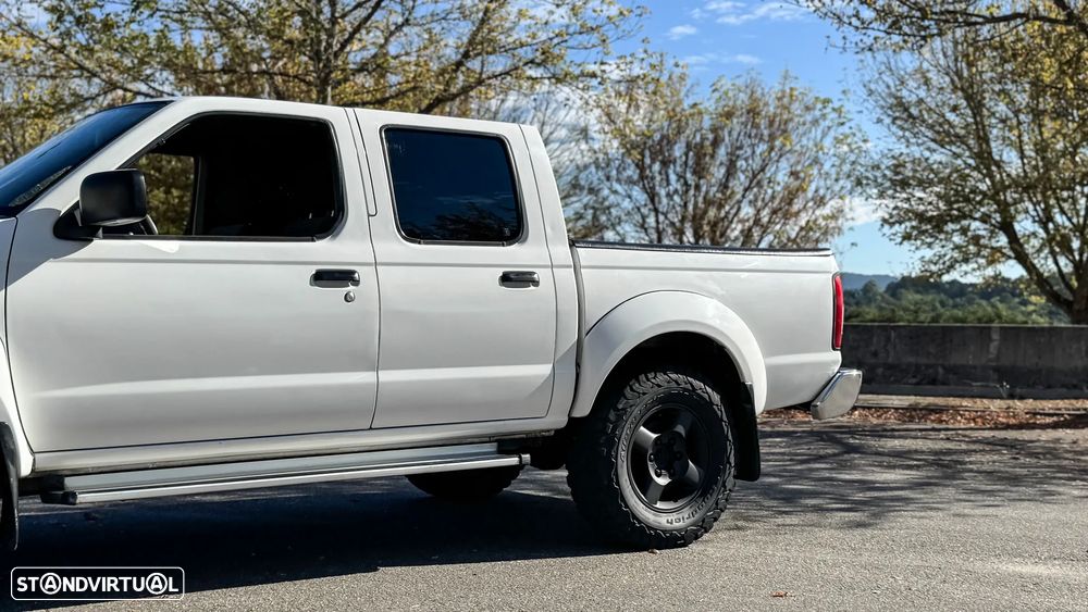 Nissan Pick Up 2.5 TD CD Navara - 32