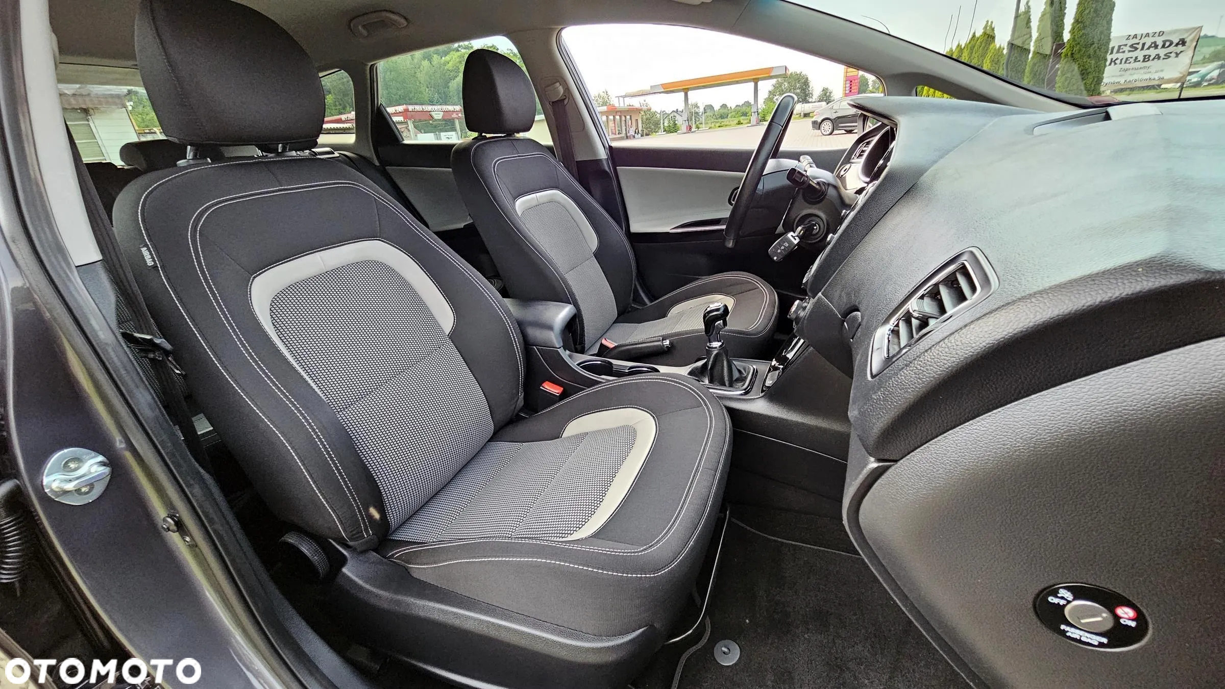 Kia Ceed Cee'd 1.6 GDI XL - 19