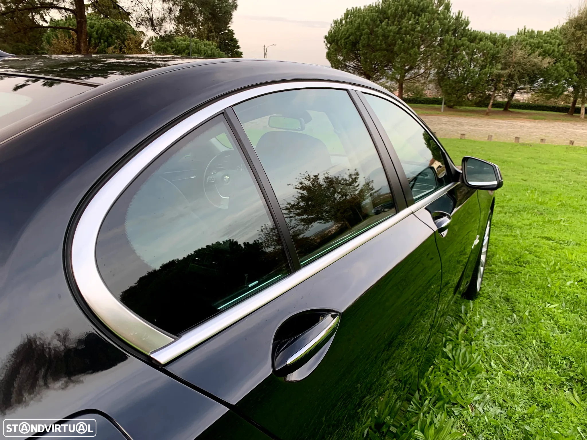 BMW 740 d Pack M - 22