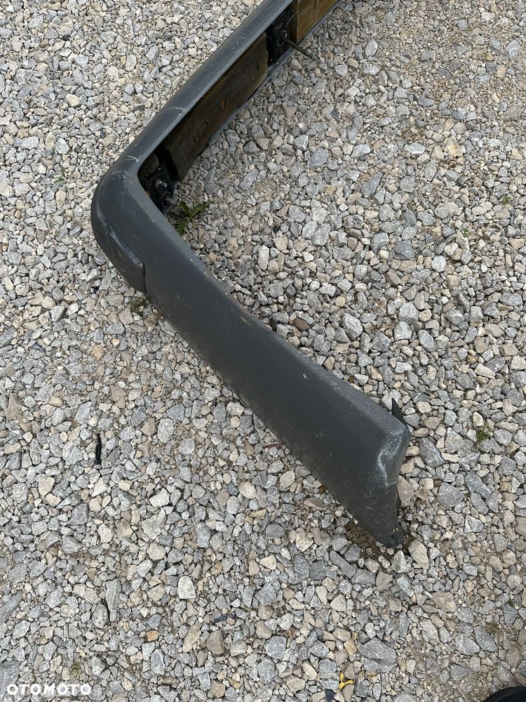 Zderzak tył tylny mercedes w124 124 kombi chromy - 4