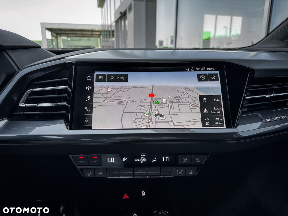 Audi Q4 e-tron - 30