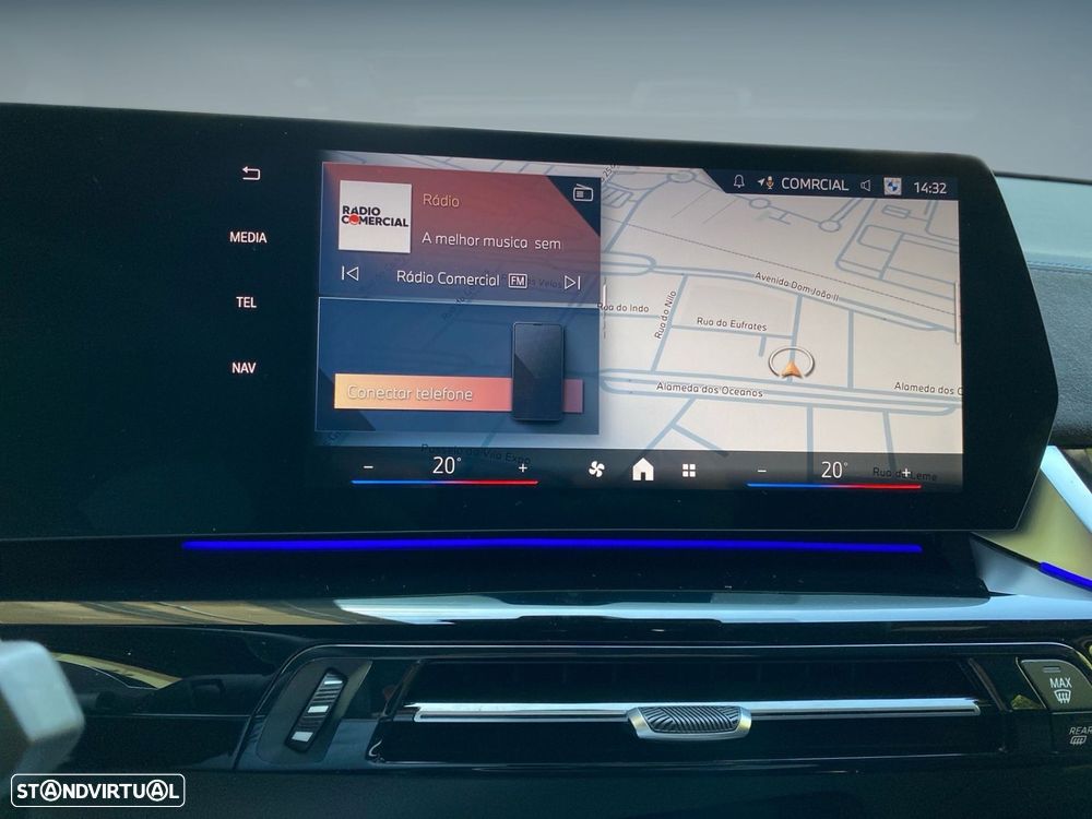 BMW iX2 eDrive20 Pack Desportivo M - 5