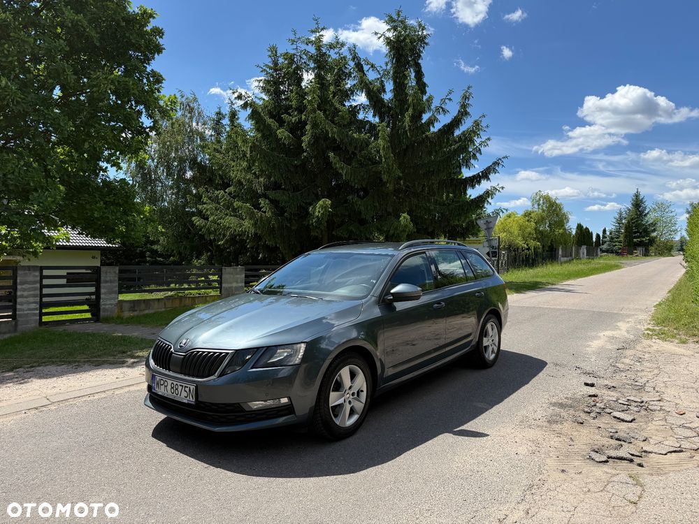 Skoda Octavia 1.4 TSI Drive - 2