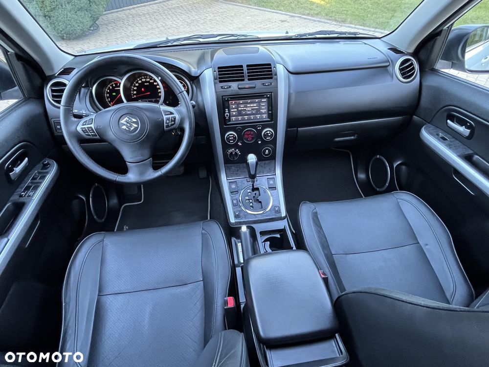Suzuki Grand Vitara 2.4 De Luxe - 5