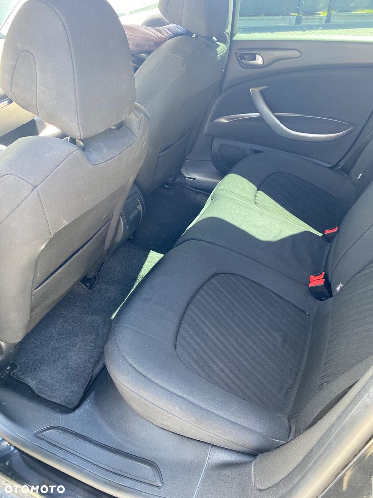 Citroën C5 2.0 HDi Attraction - 9