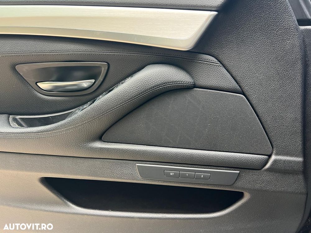 BMW Seria 5 525d xDrive Aut. - 17