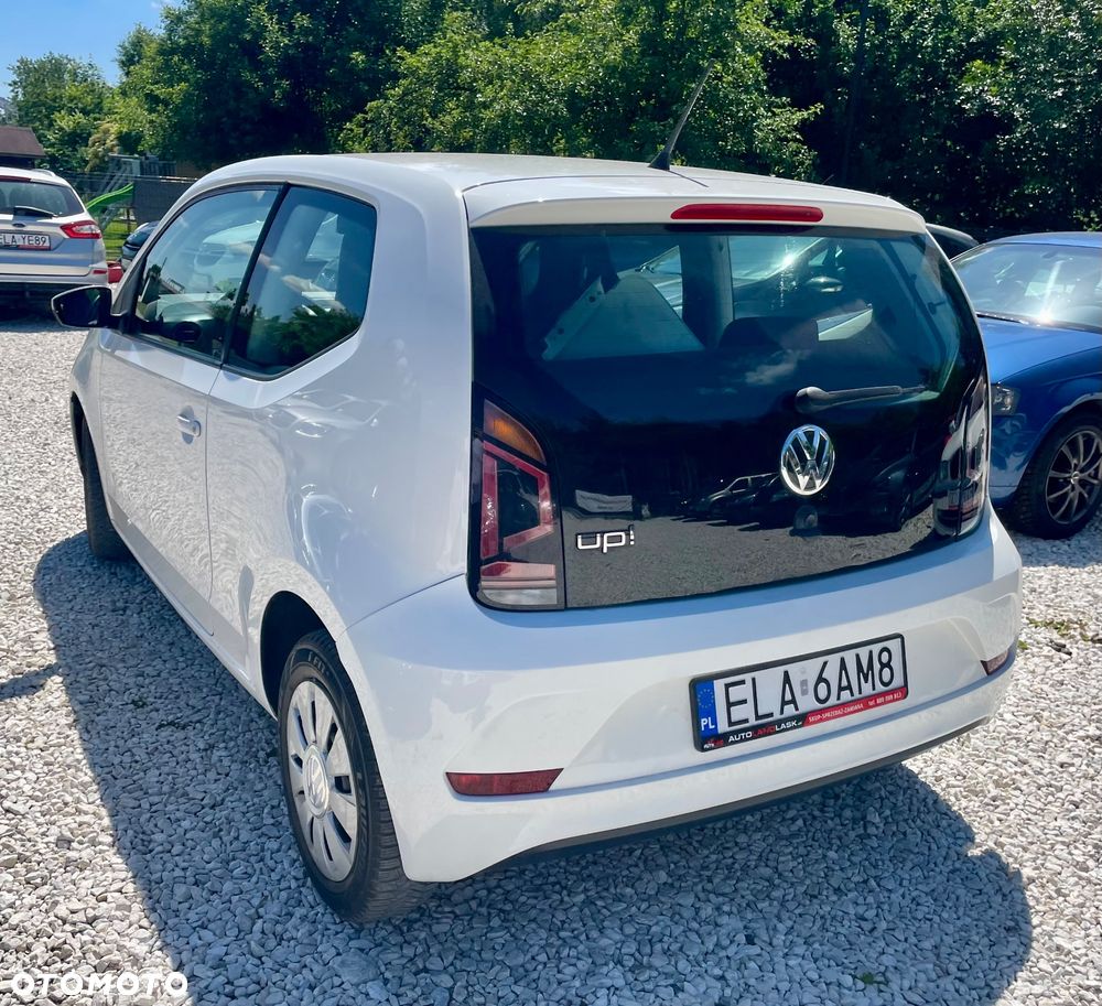 Volkswagen up! 1.0 high - 9