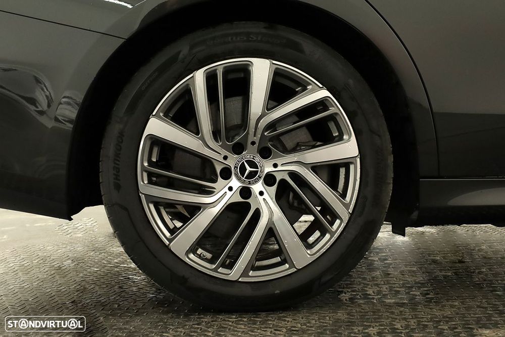 Mercedes-Benz E 300 Standard - 5