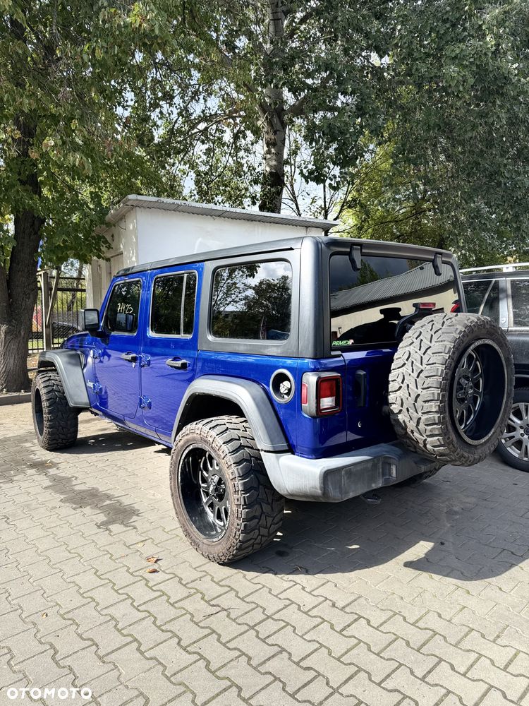 Jeep Wrangler Unlimited GME 2.0 Turbo Sport - 5