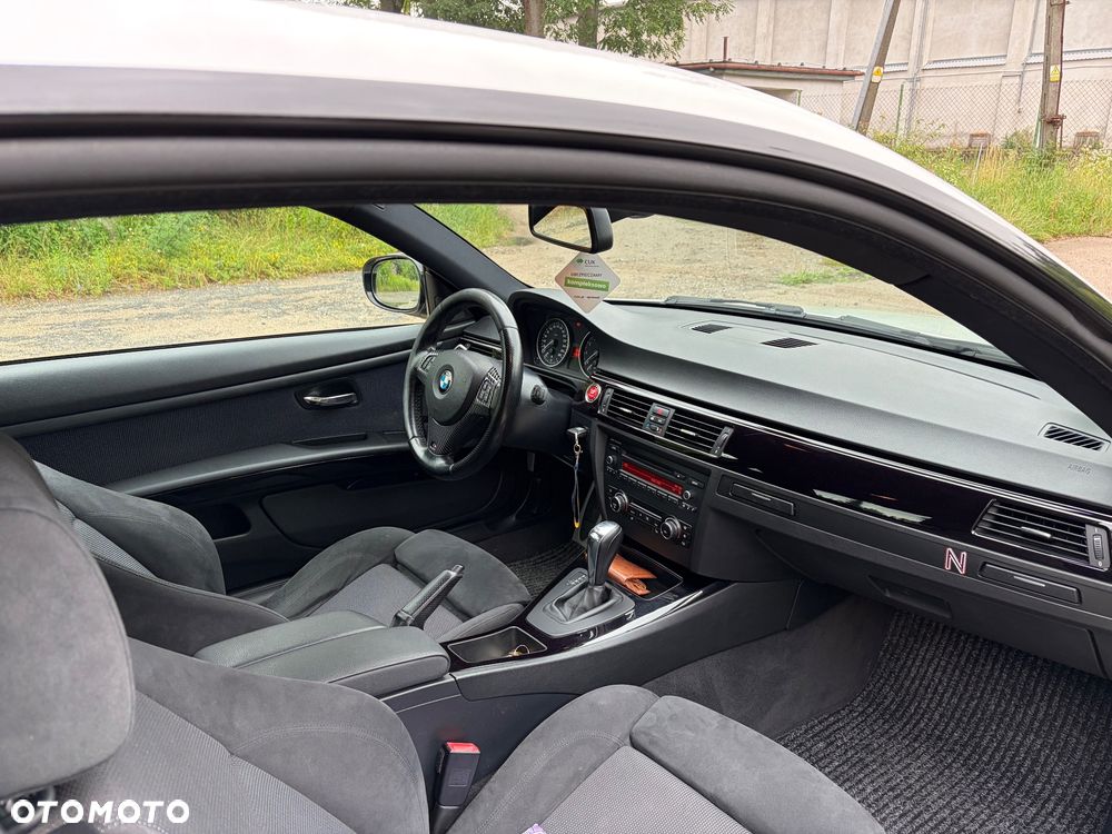 BMW Seria 3 325i - 8