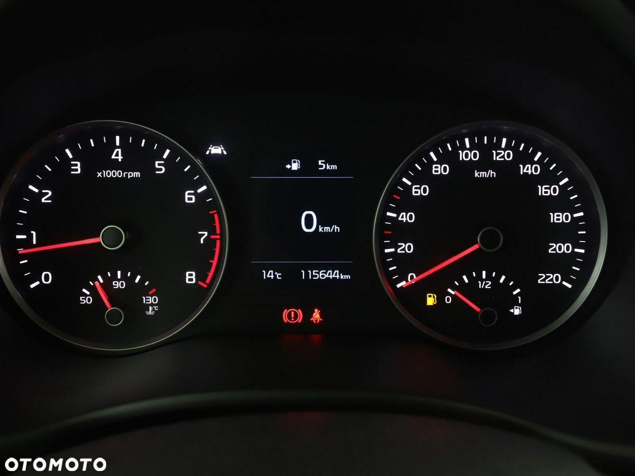Kia Stonic - 22