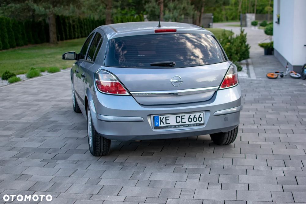 Opel Astra - 20