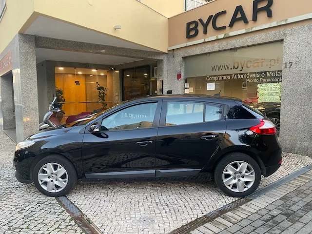 Renault Mégane 1.5 dCi Confort SS - 23