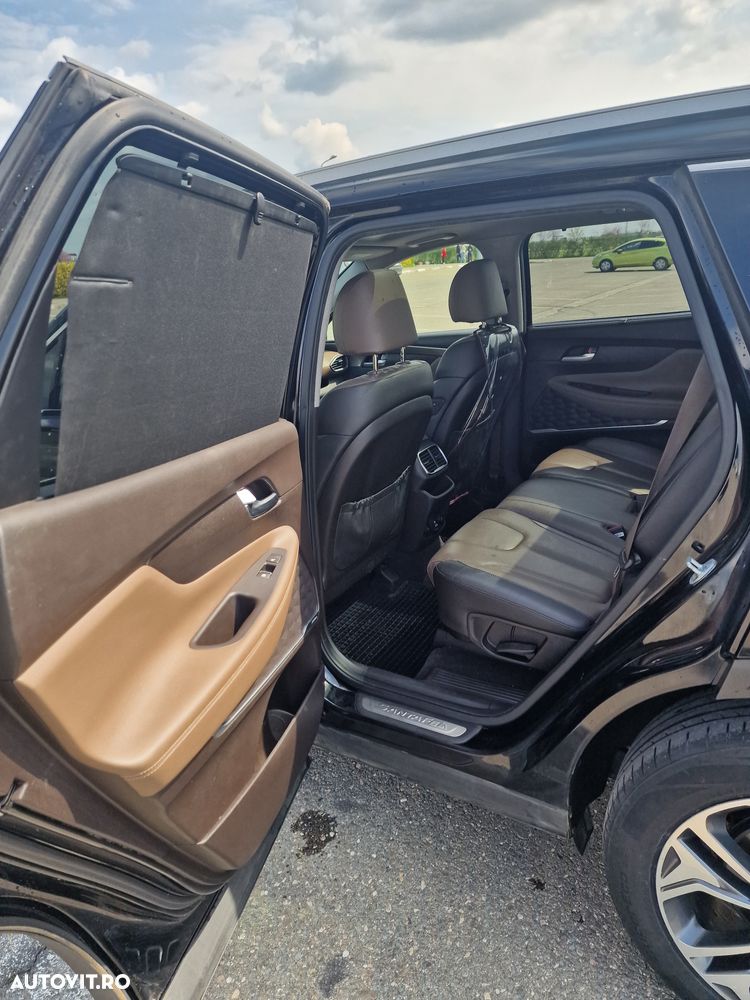 Hyundai Santa Fe 2.2 CRDi 4WD 8AT Luxury - 10