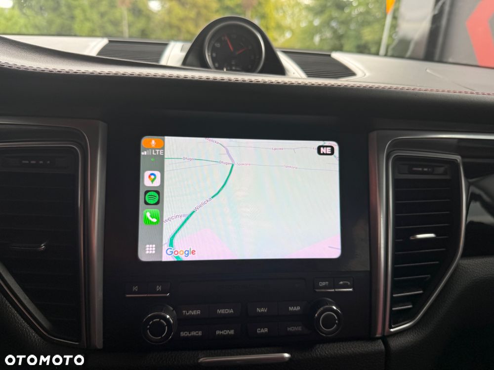 Porsche Macan - 39
