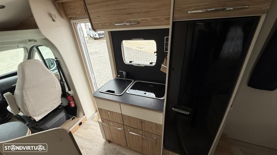 Bavaria T 650 Louis Vuitton c.central 6,5m - 11