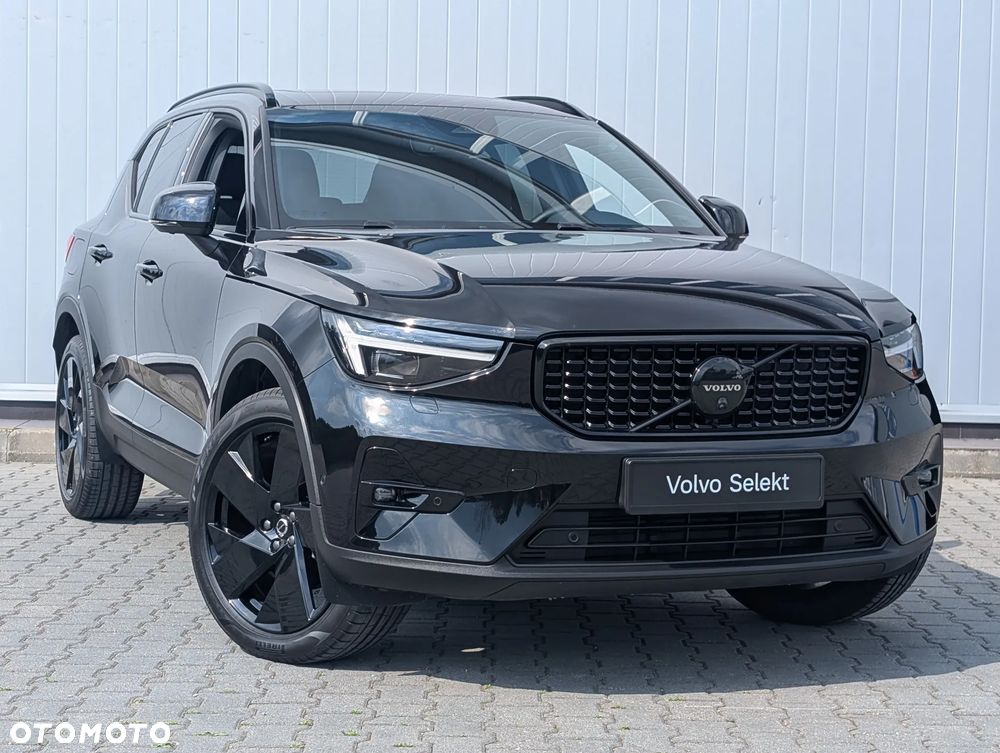 Volvo XC 40 B4 B AWD DKG Ultimate Dark - 3