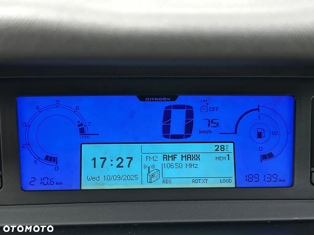 Citroën C4 Picasso - 15