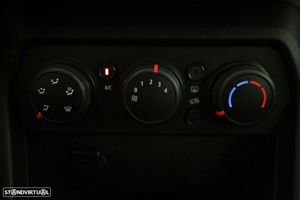 Dacia Sandero 1.0 SCe Access - 11