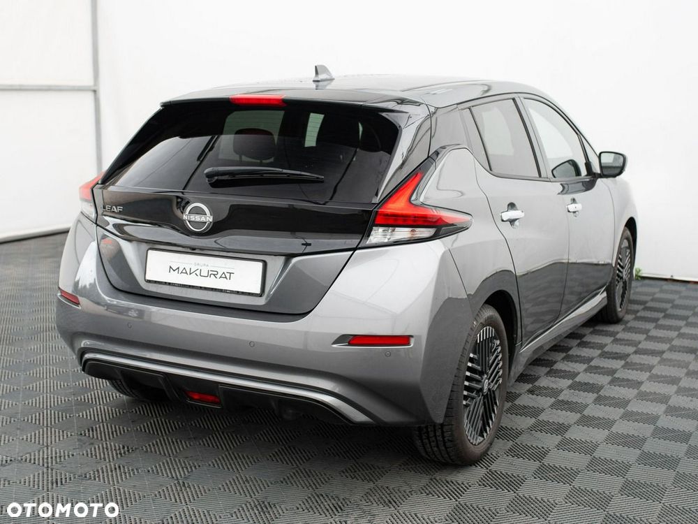 Nissan Leaf - 6