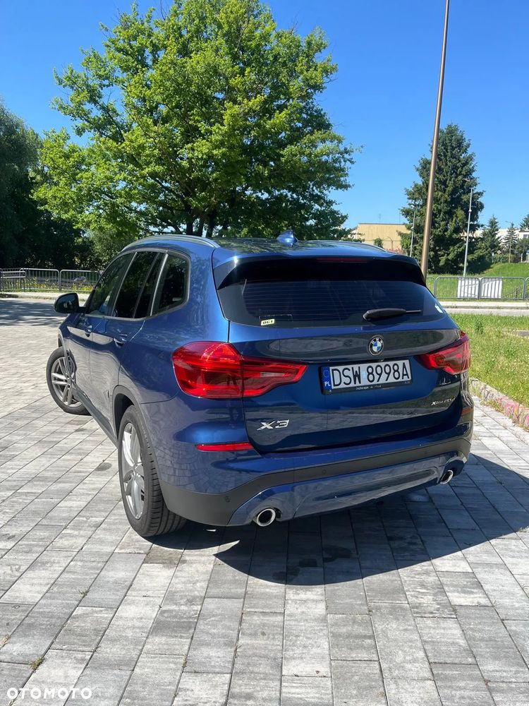 BMW X3 xDrive20d - 9