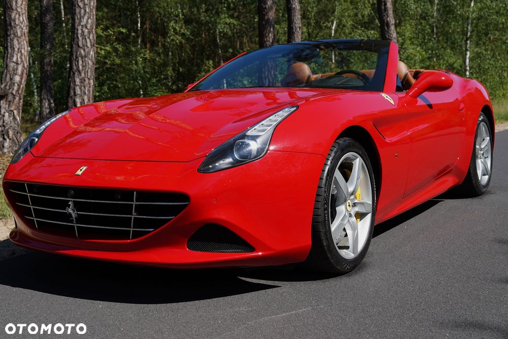 Ferrari California T - 2