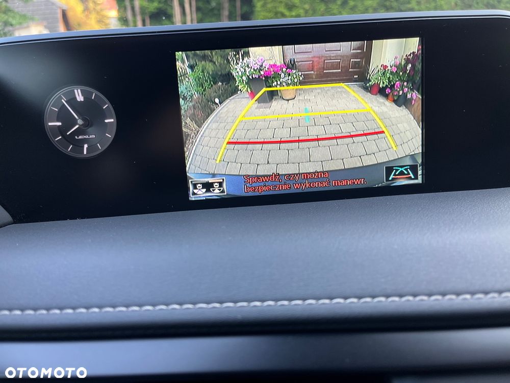 Lexus UX 200 GPF F Sport Design 2WD - 20