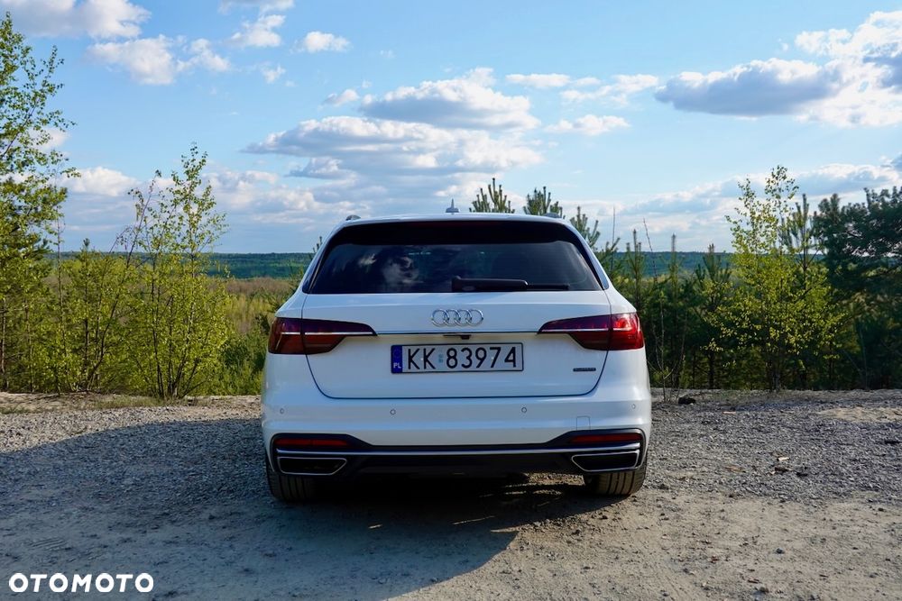 Audi A4 Avant 40 TDI quattro S tronic advanced - 13